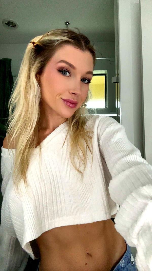 kylaayese image ~ Altpins