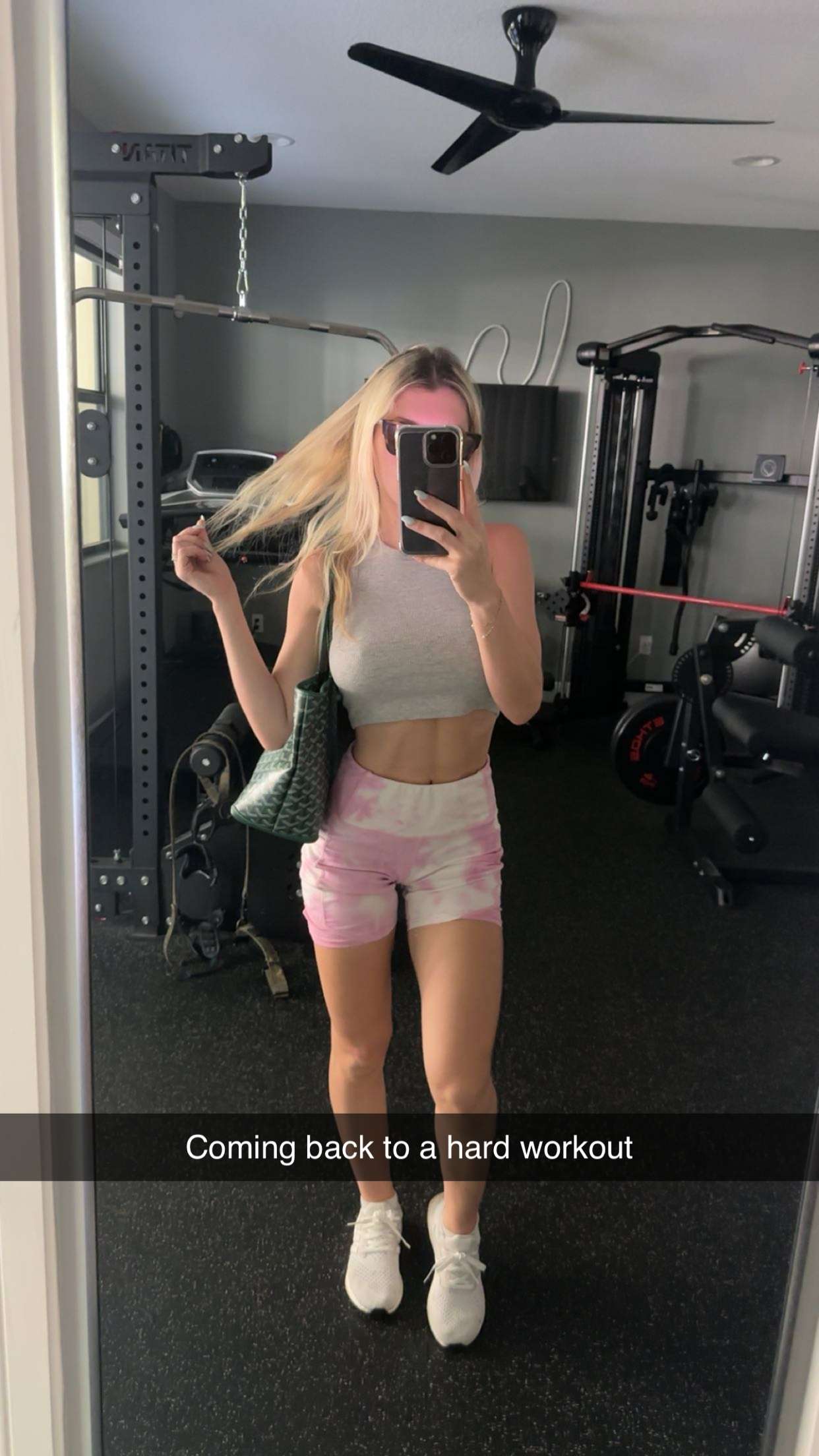 kylaayese snapchat image archive image