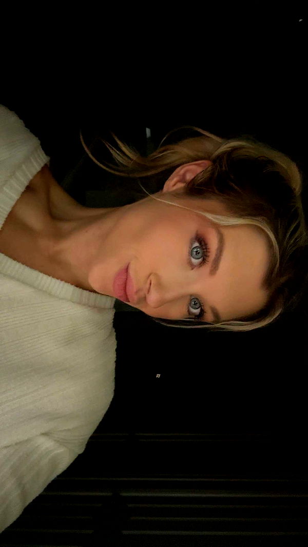 kylaayese image ~ Altpins