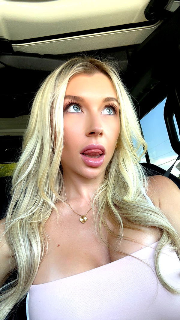 kylaayese image ~ Altpins