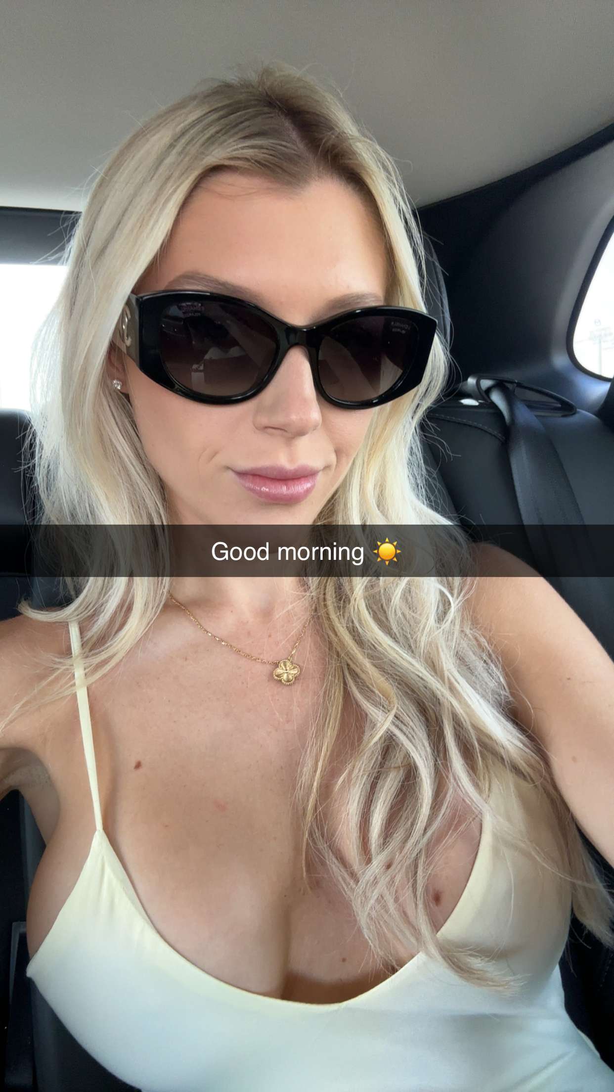 kylaayese snapchat image archive image