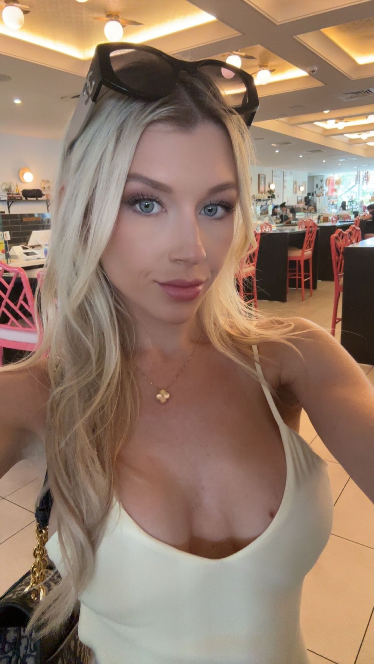 kylaayese snapchat image archive image