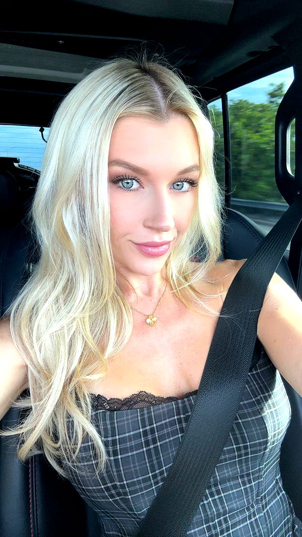 kylaayese image ~ Altpins