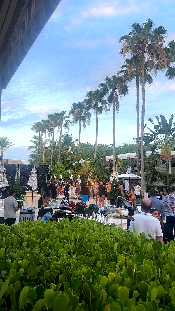 kylaayese image ~ Altpins