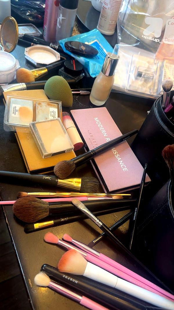 kylaayese image ~ Altpins