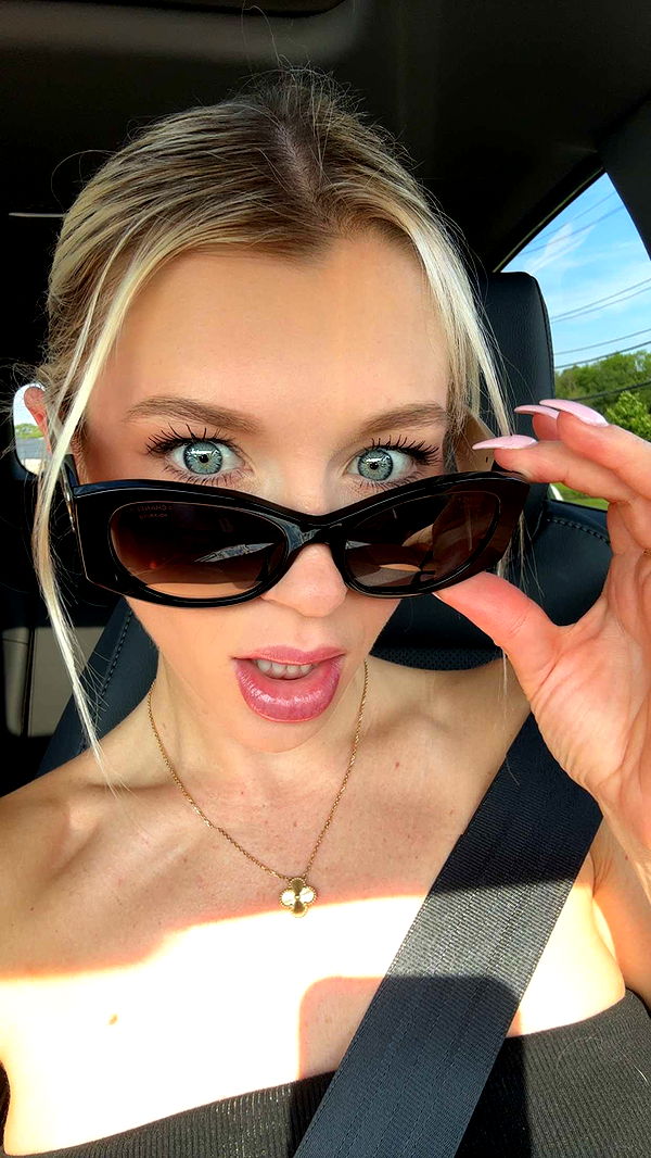 kylaayese image ~ Altpins