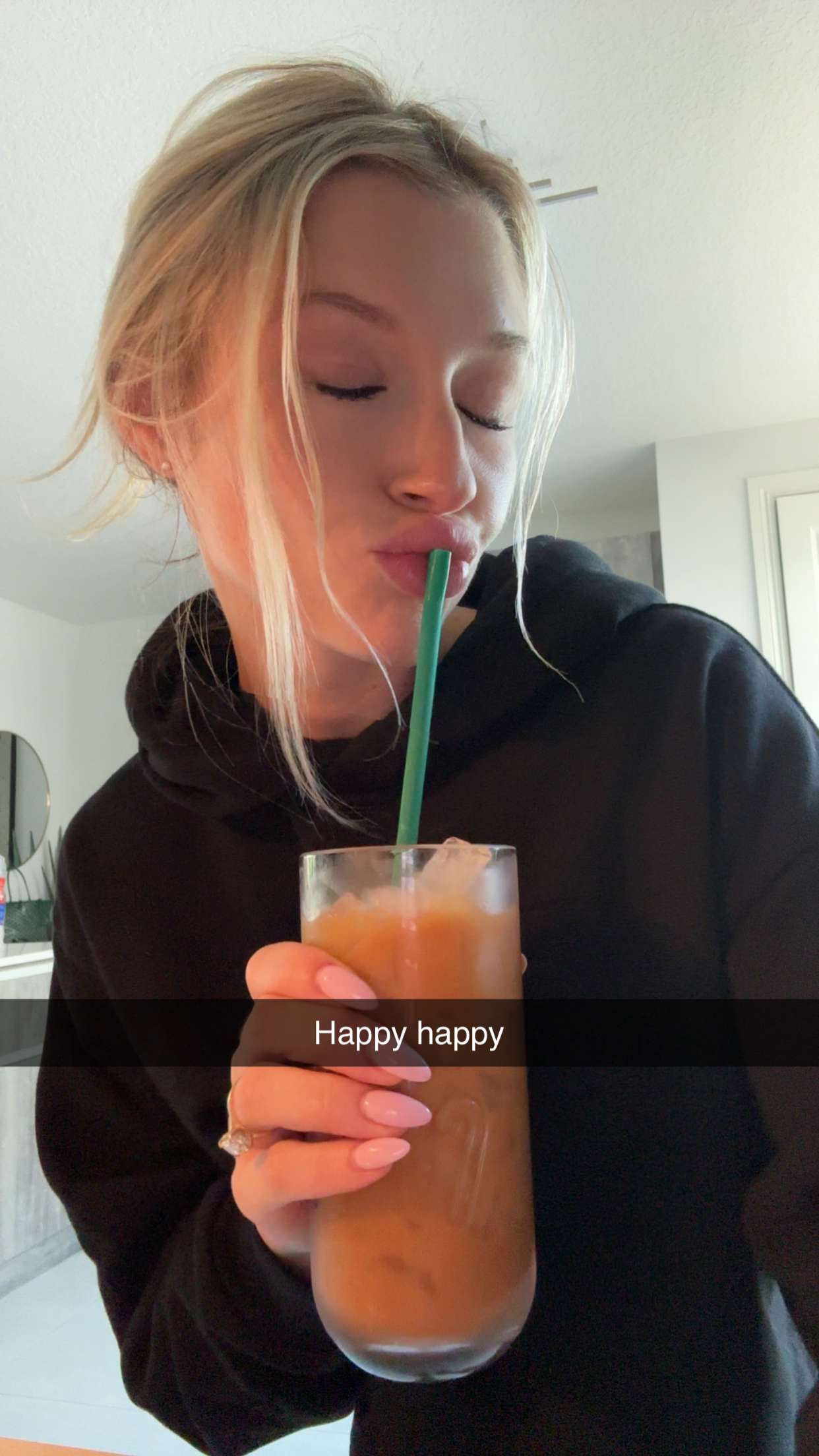 kylaayese snapchat image archive image