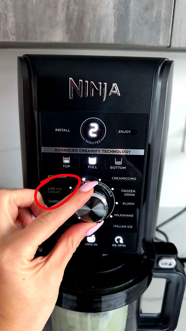 kylaayese image ~ Altpins