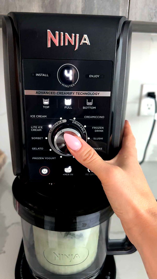 kylaayese image ~ Altpins