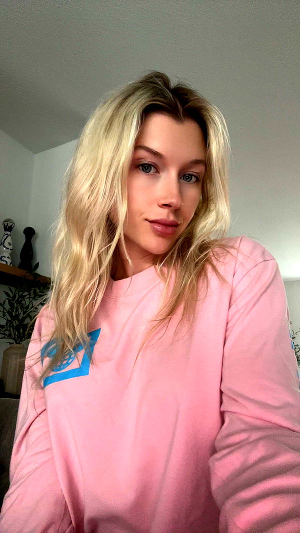 kylaayese image ~ Altpins