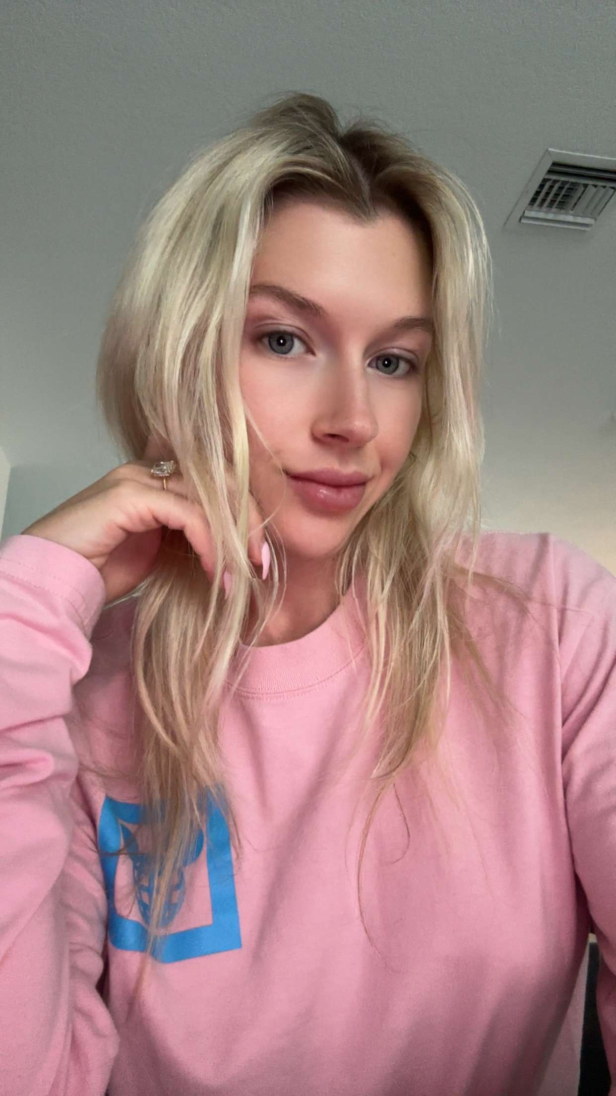 kylaayese snapchat image archive image