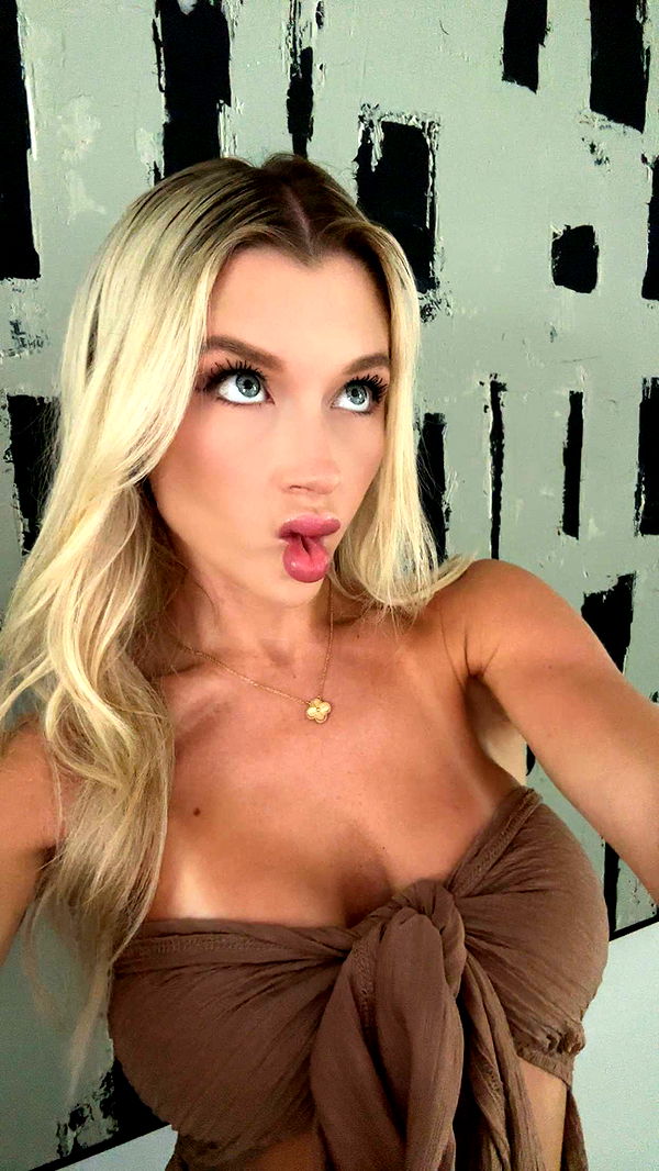 kylaayese image ~ Altpins