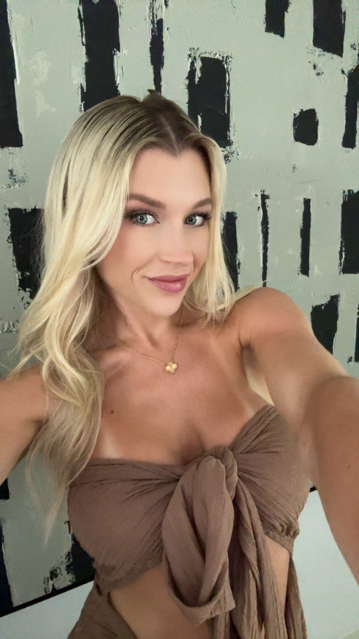 kylaayese snapchat image archive image