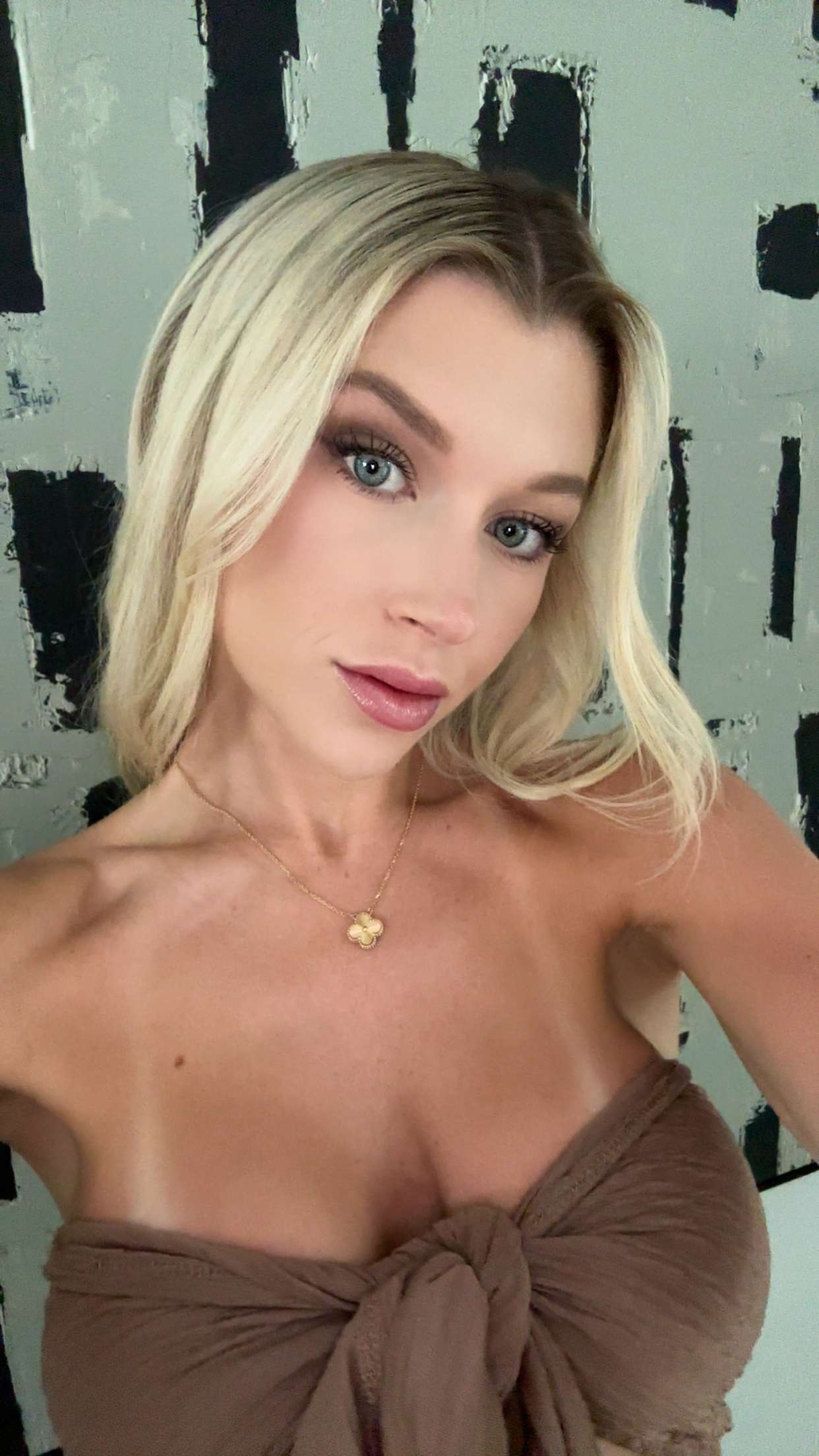 kylaayese snapchat image archive image