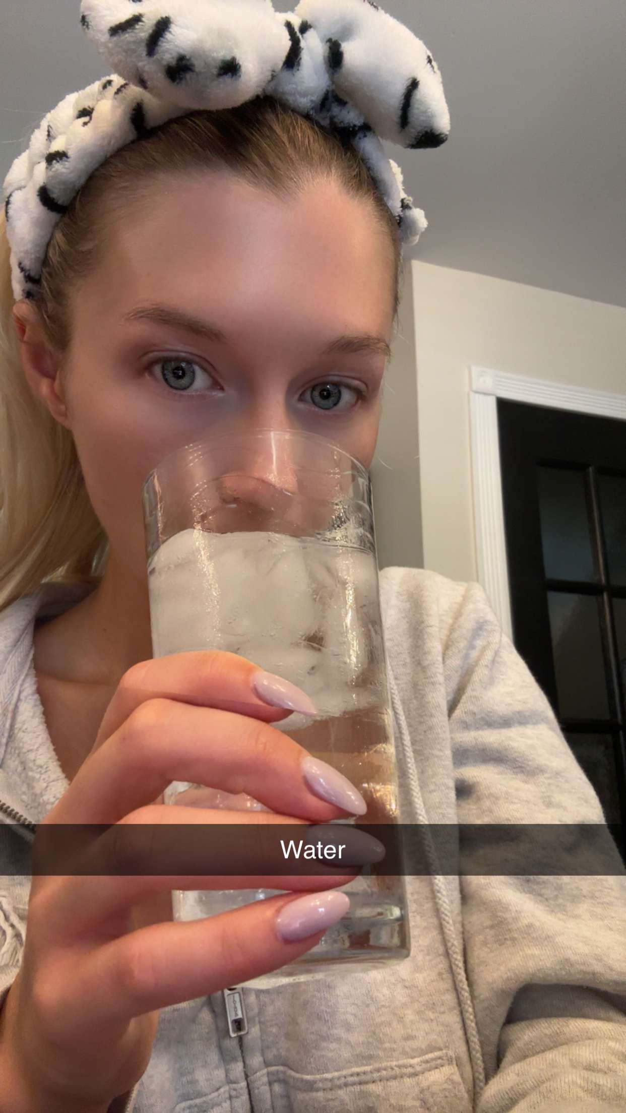 kylaayese snapchat image archive image