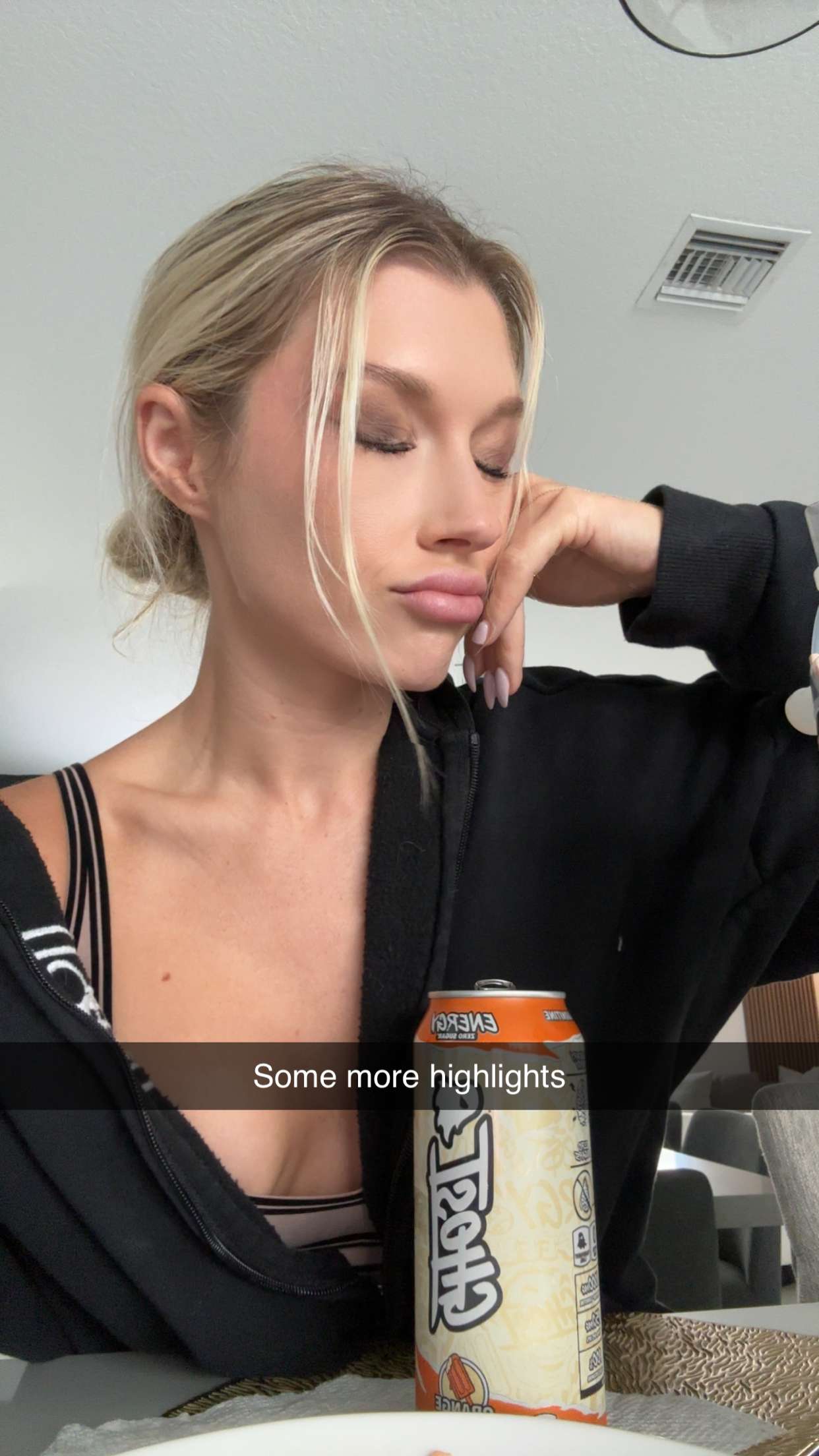 kylaayese snapchat image archive image