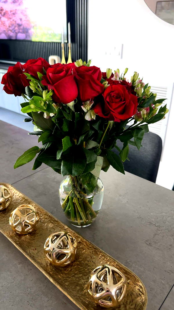 kylaayese image ~ Altpins