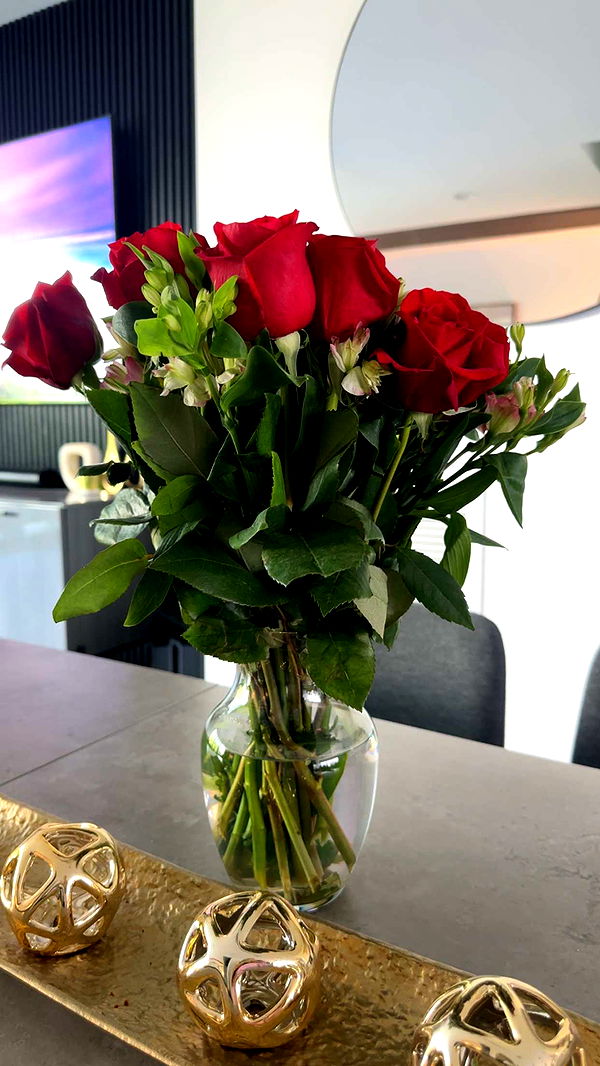 kylaayese image ~ Altpins