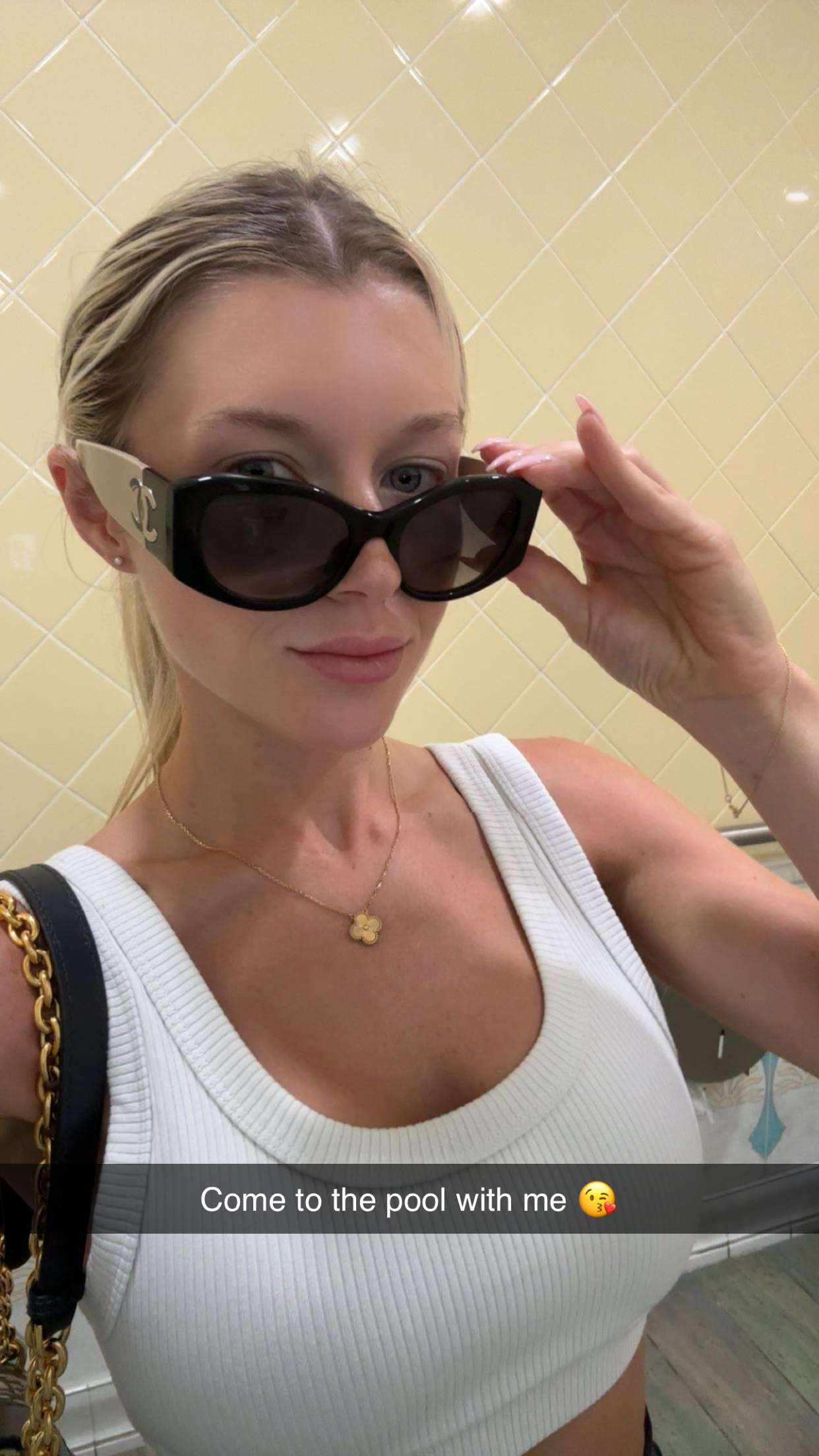 kylaayese snapchat image archive image