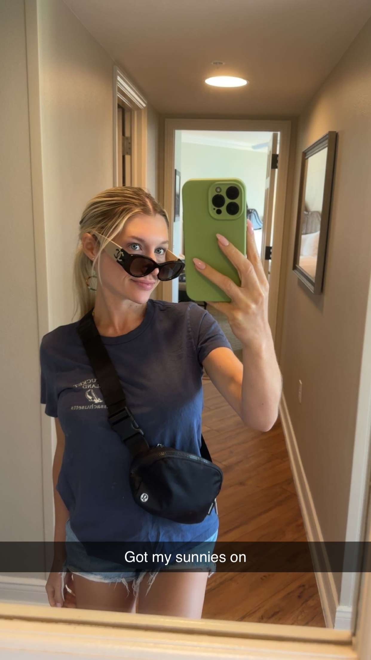 kylaayese snapchat image archive image