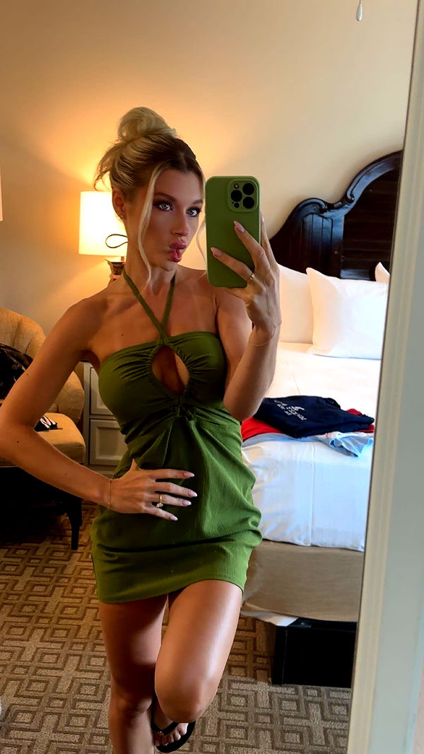 kylaayese image ~ Altpins