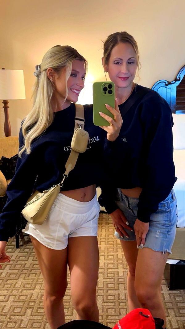 kylaayese image ~ Altpins