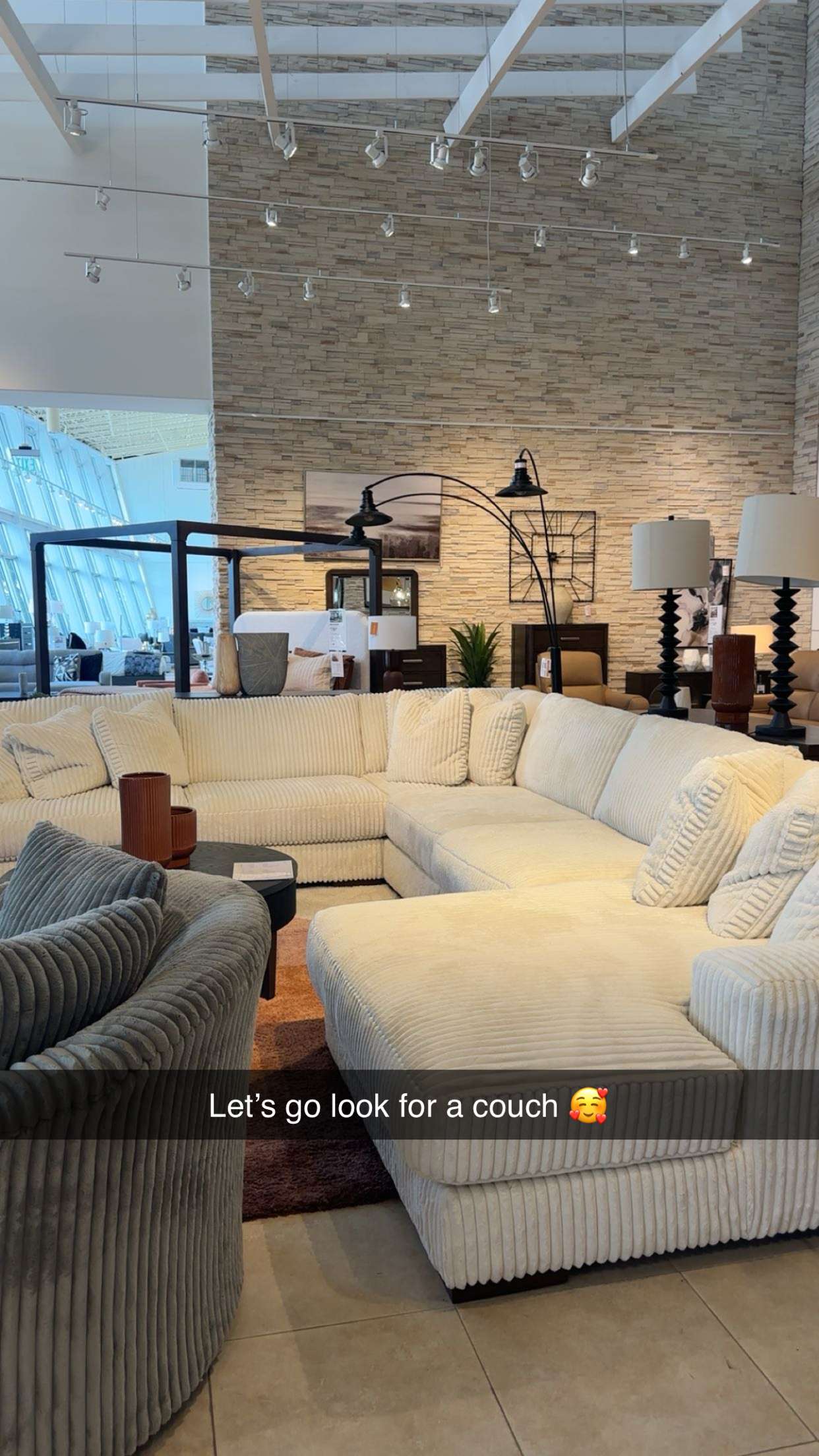 kylaayese snapchat image archive image