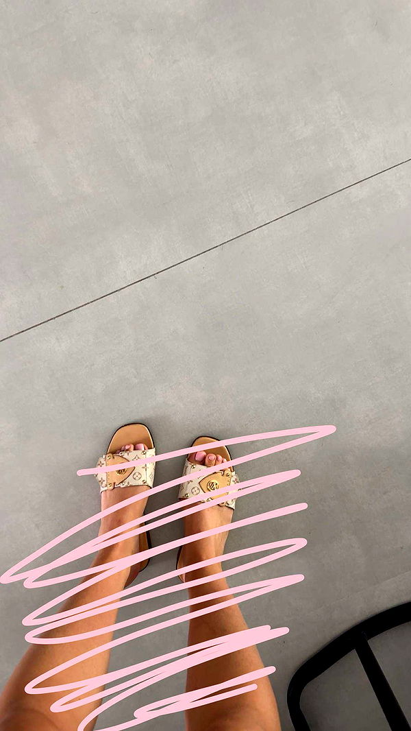 kylaayese image ~ Altpins