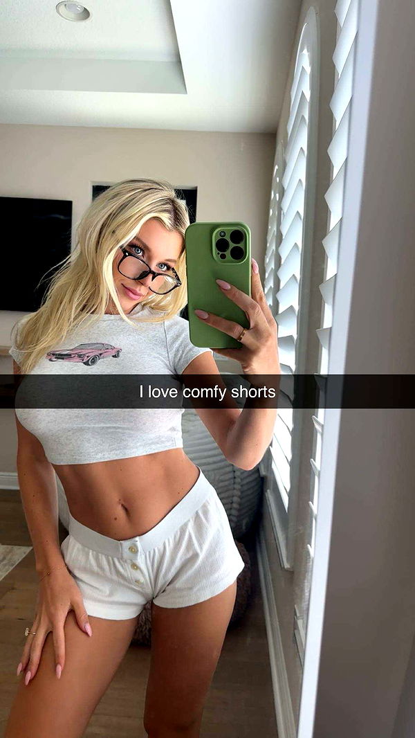 kylaayese image ~ Altpins