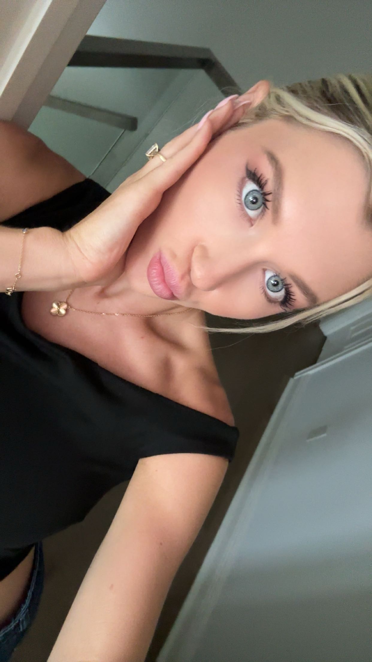 kylaayese snapchat image archive image