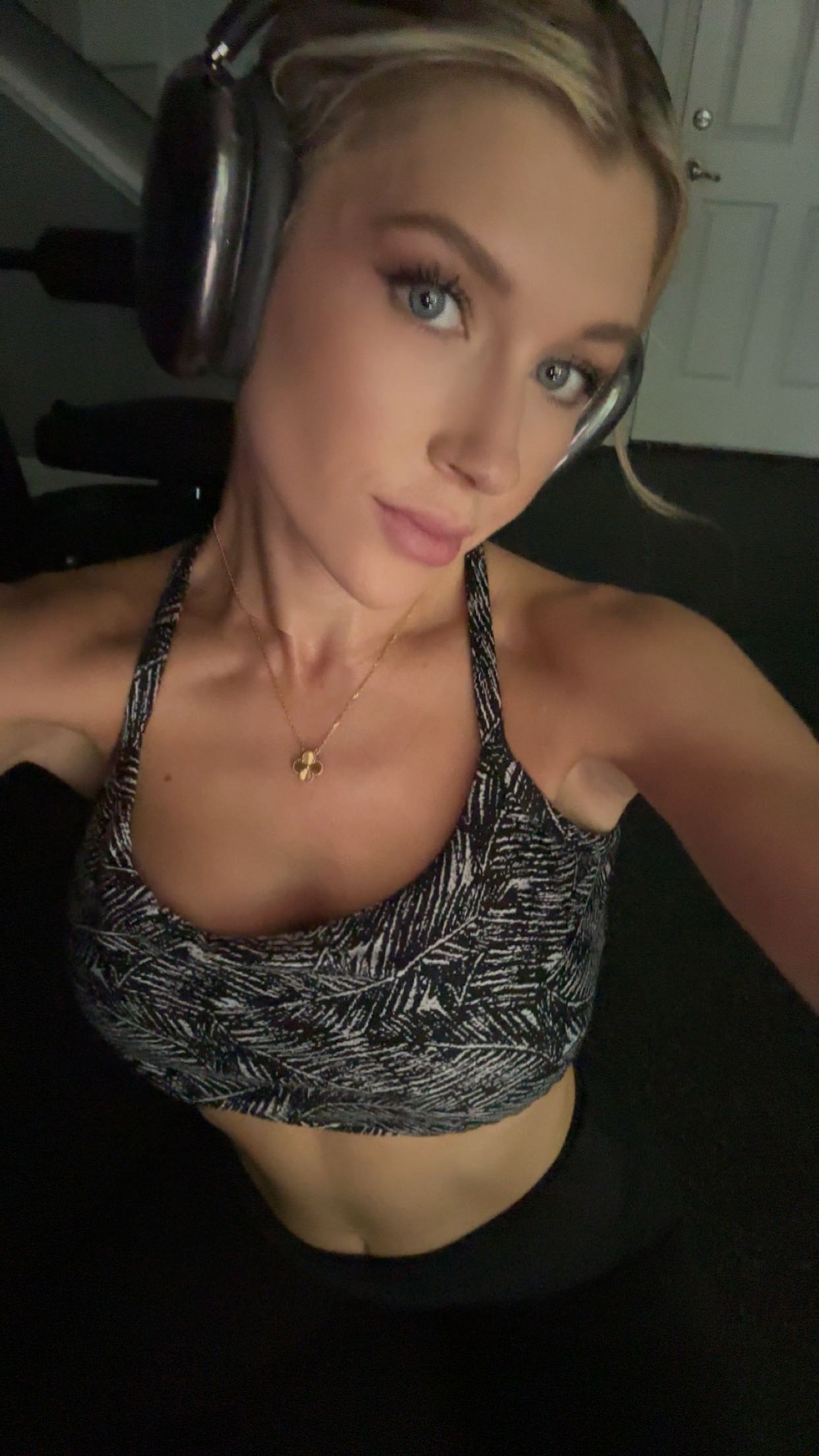 kylaayese snapchat image archive image