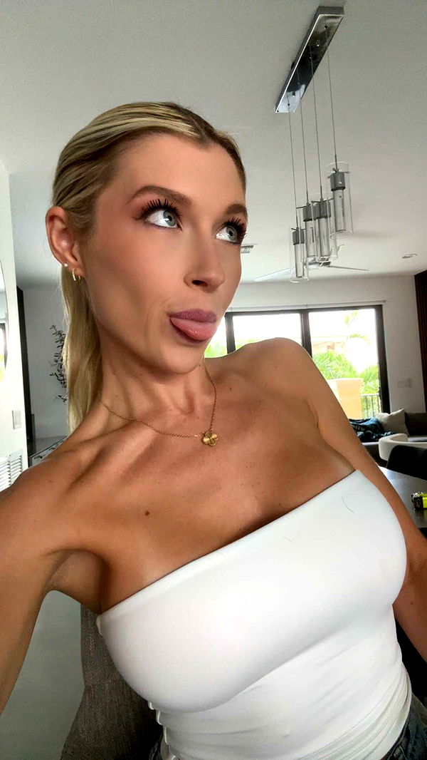 kylaayese image ~ Altpins