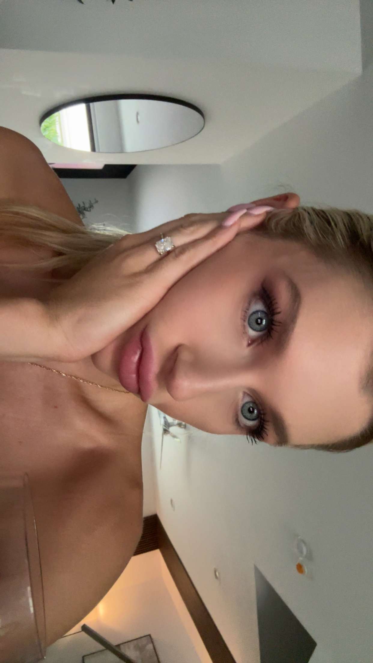 kylaayese snapchat image archive image