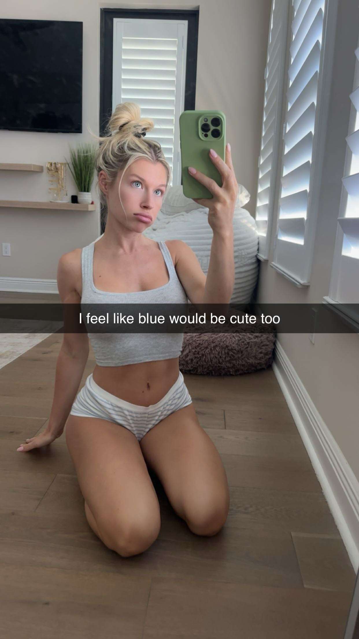 kylaayese snapchat image archive image