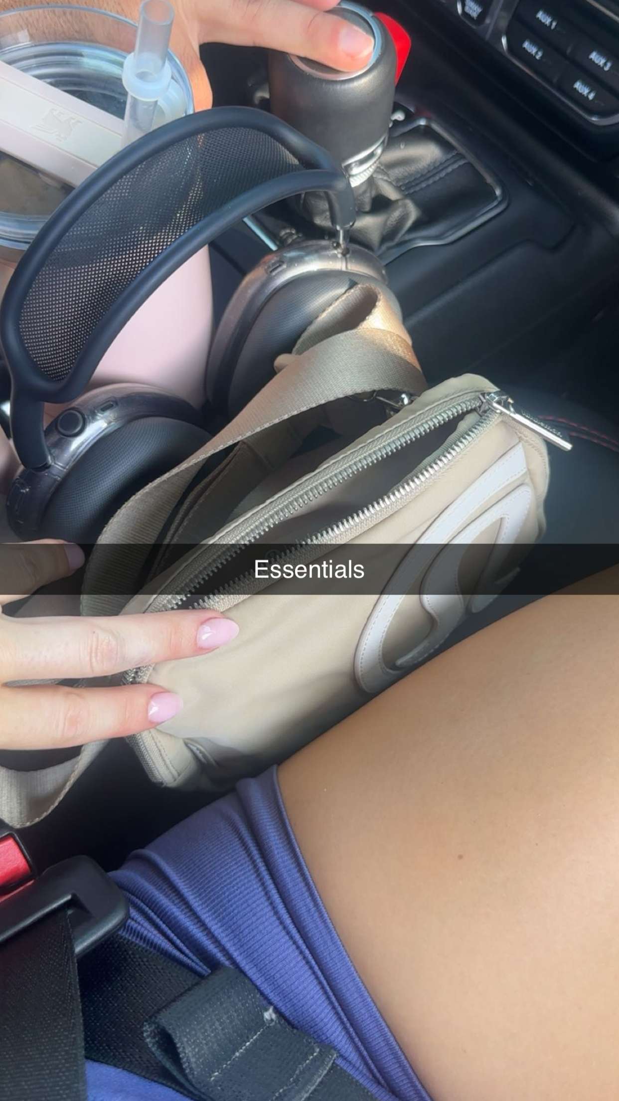 kylaayese snapchat image archive image