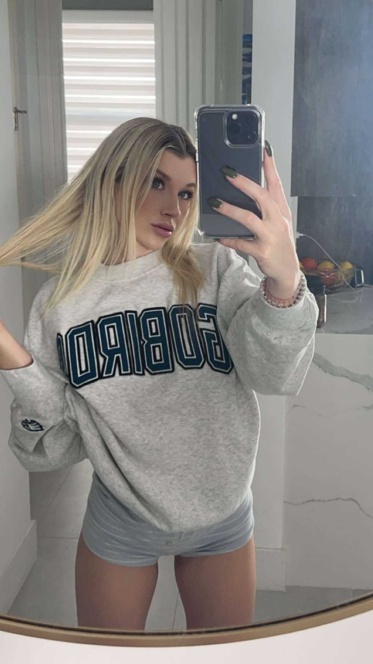 kylaayese snapchat image archive image