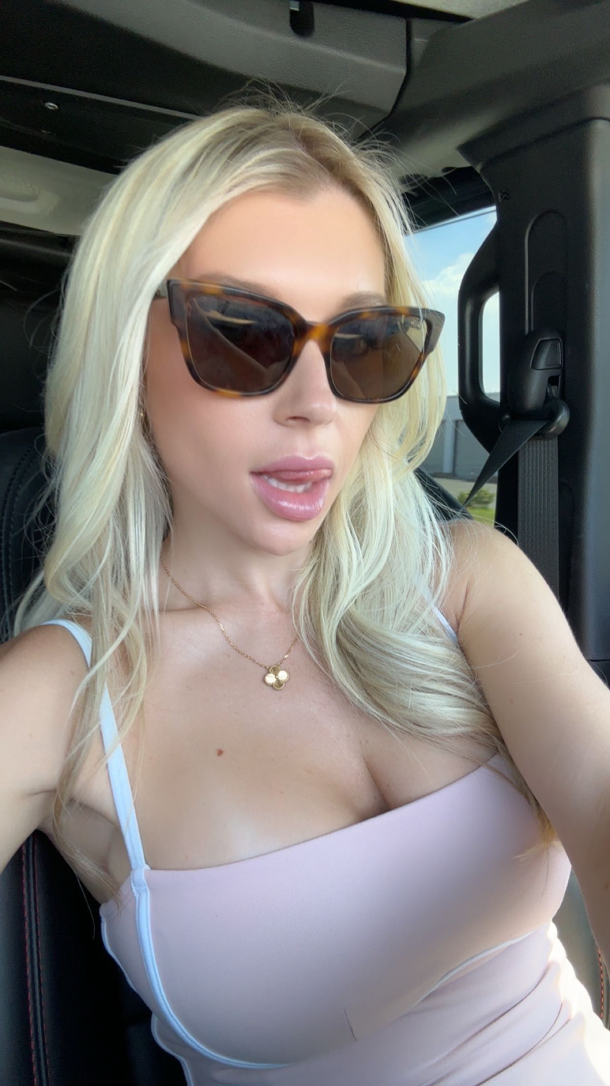 kylaayese snapchat image archive image