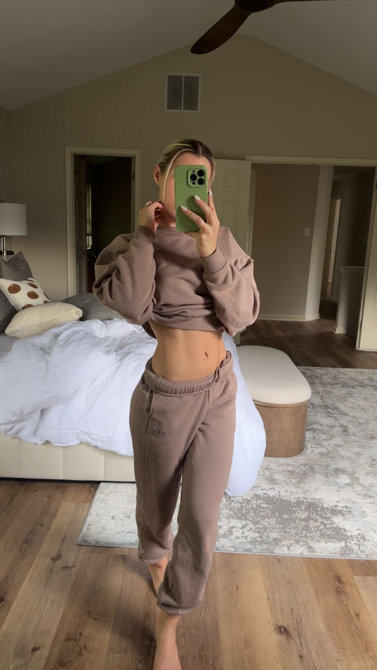 kylaayese snapchat image archive image