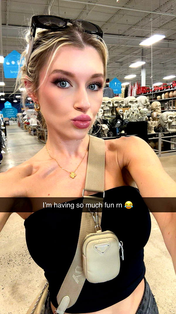 kylaayese image ~ Altpins