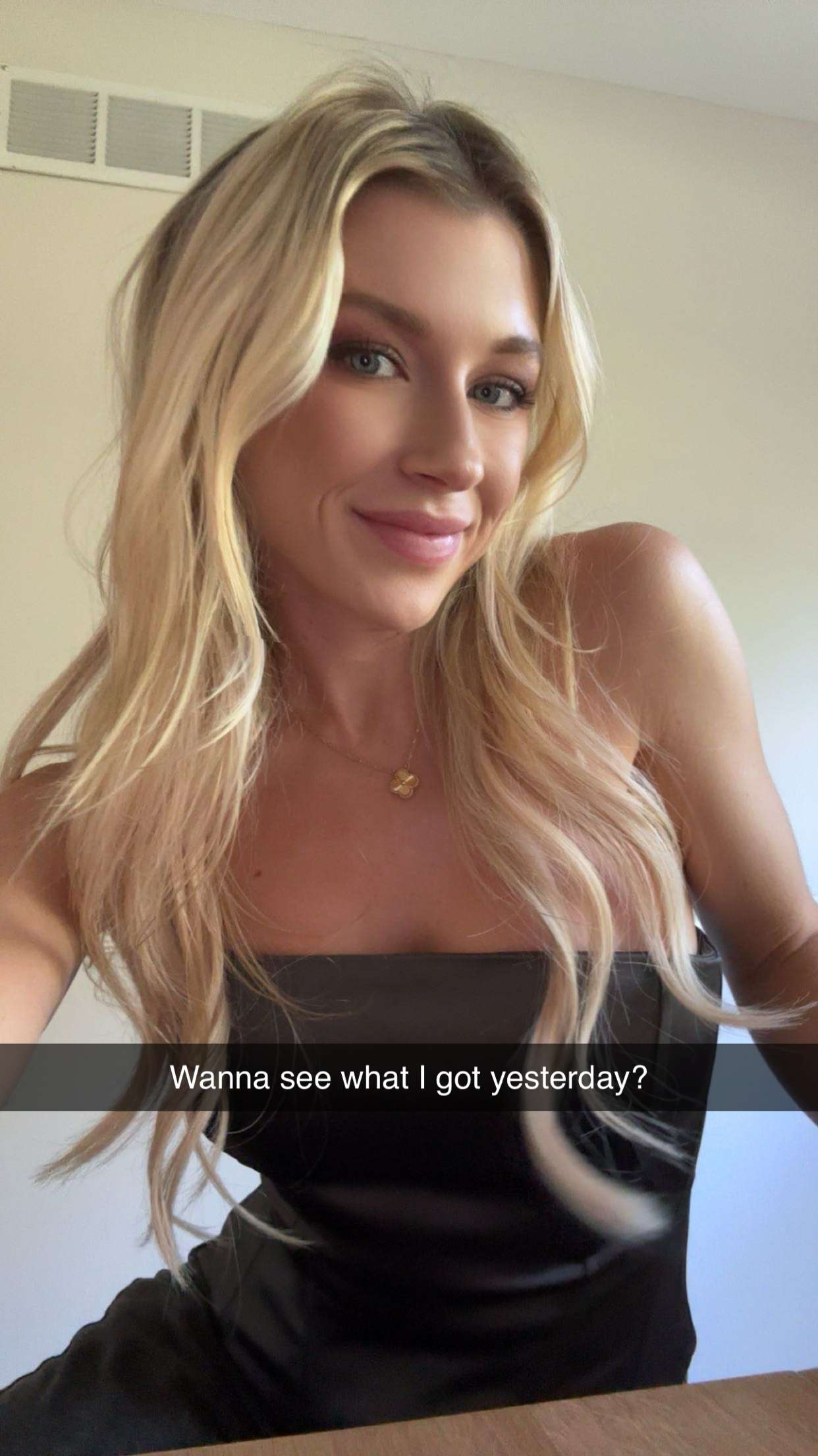 kylaayese snapchat image archive image