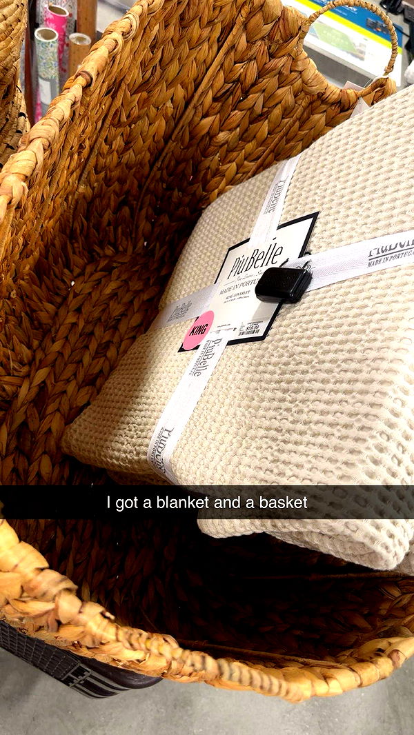 kylaayese image ~ Altpins