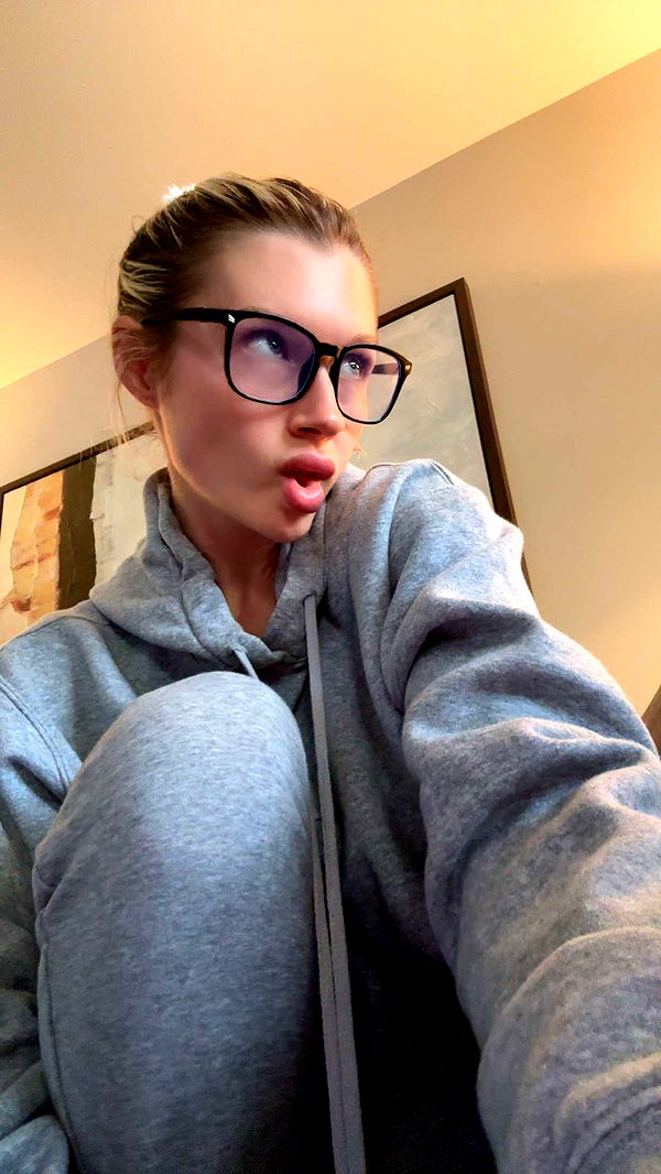 kylaayese image ~ Altpins