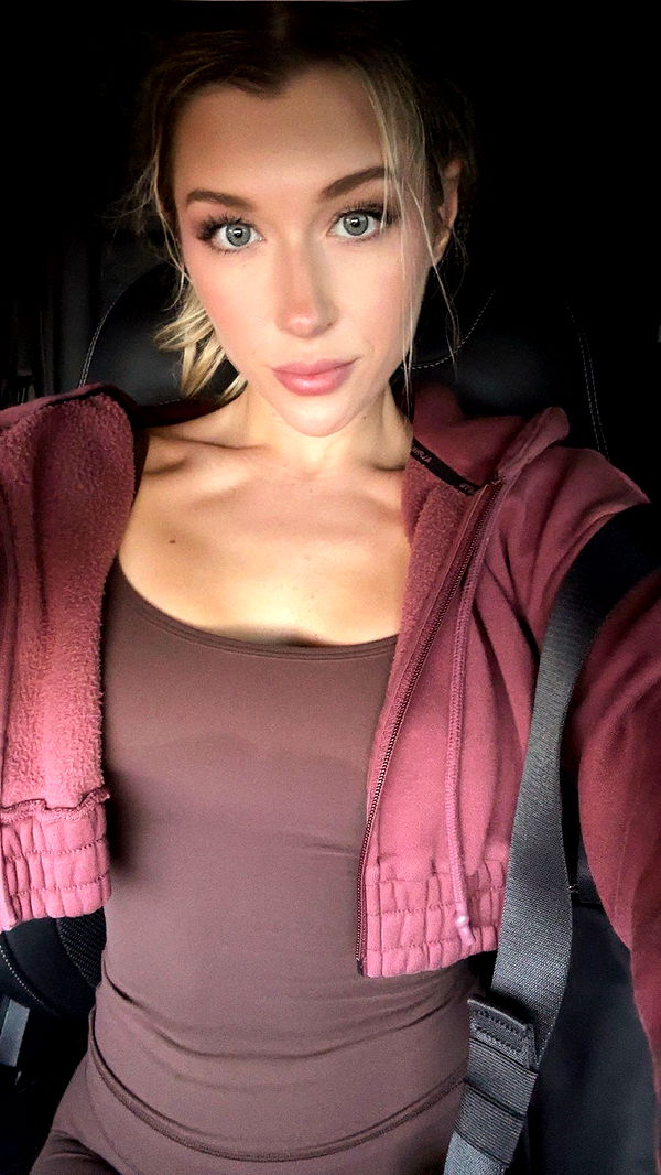 kylaayese image ~ Altpins