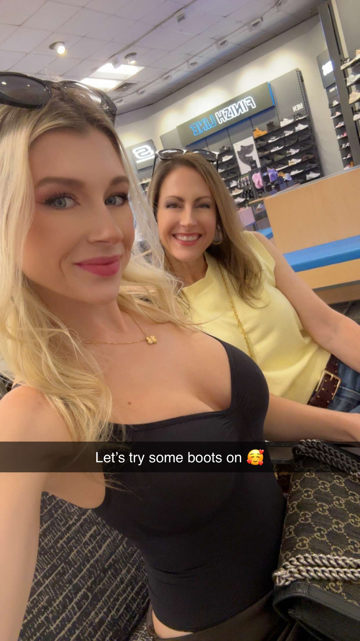 kylaayese snapchat image archive image