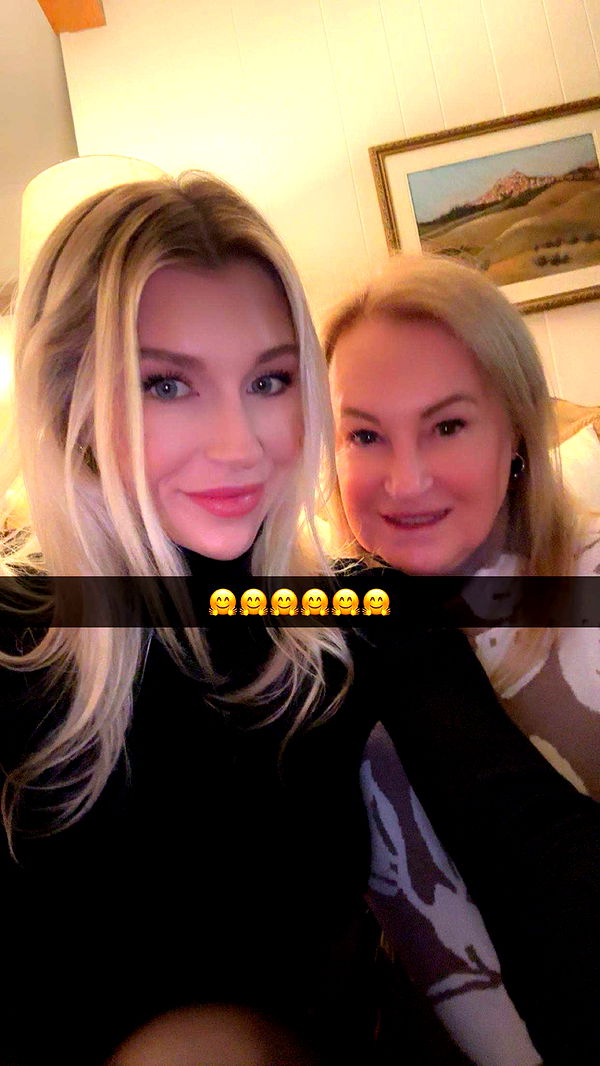 kylaayese image ~ Altpins