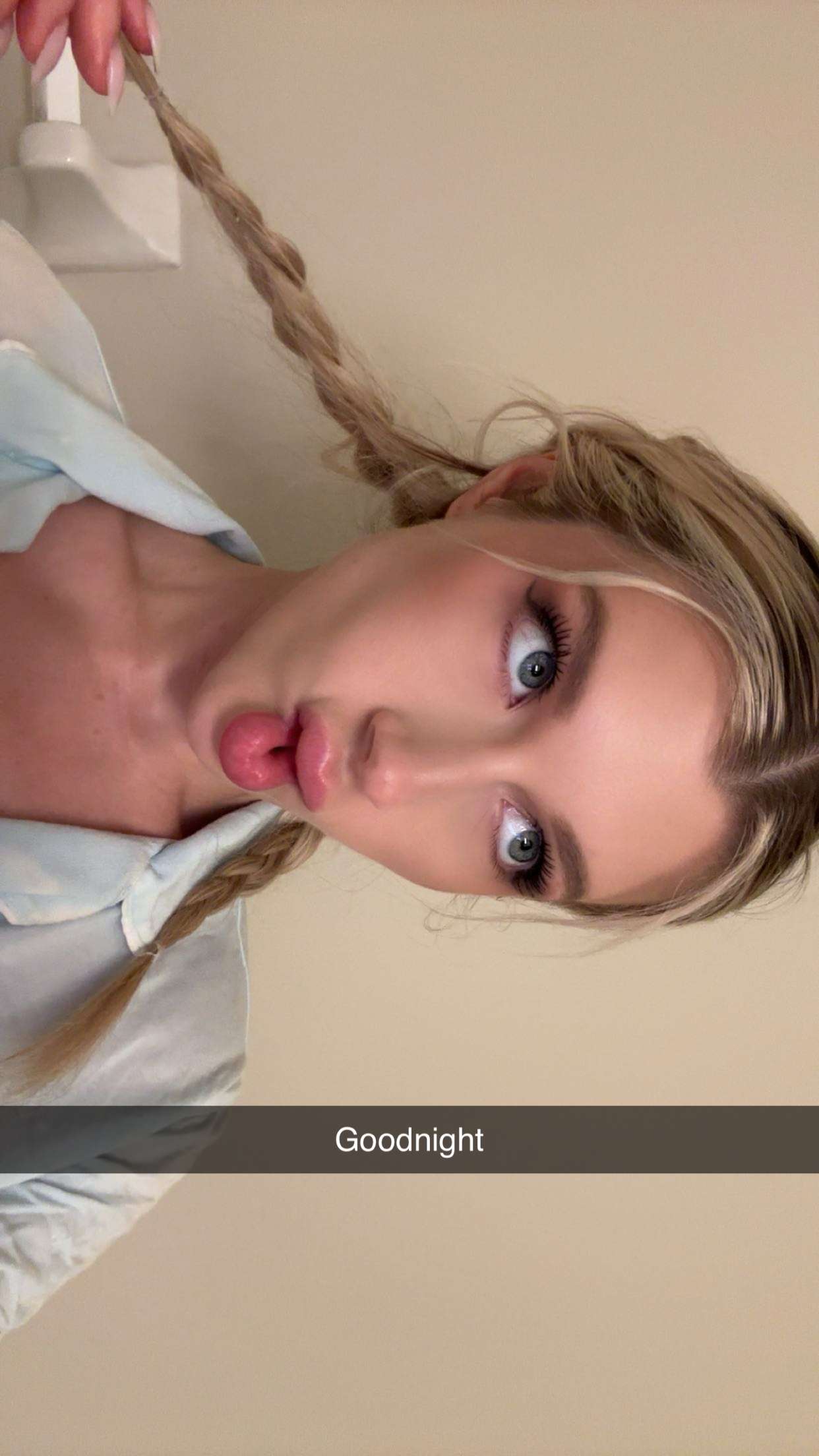 kylaayese snapchat image archive image