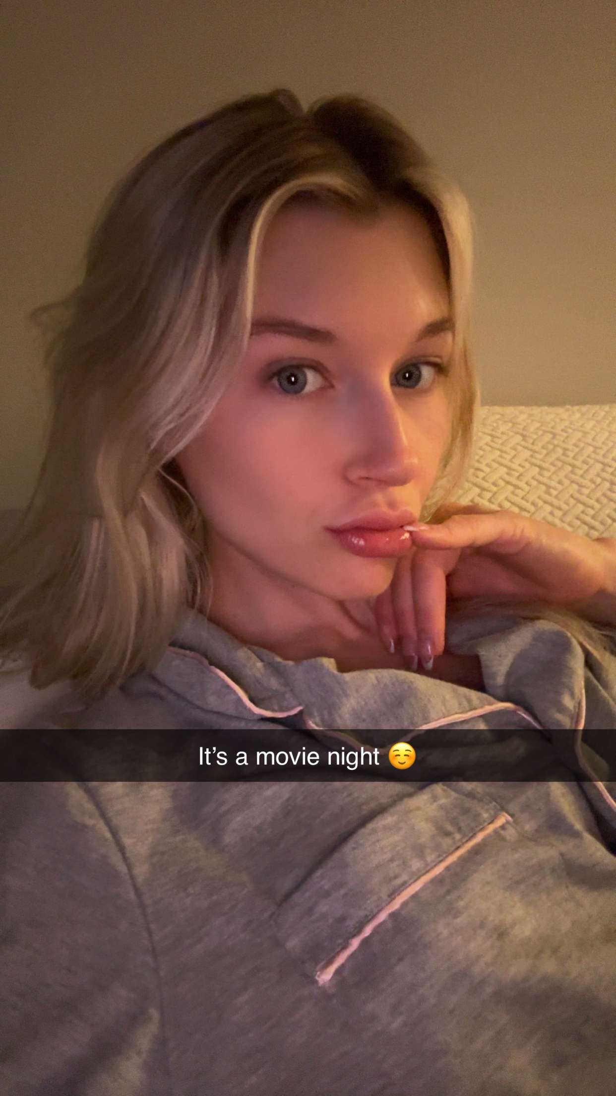 kylaayese snapchat image archive image