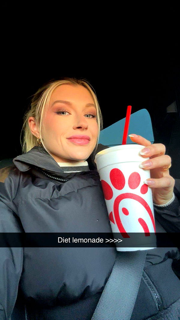 kylaayese image ~ Altpins