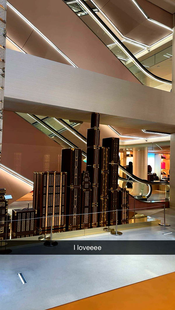 kylaayese image ~ Altpins