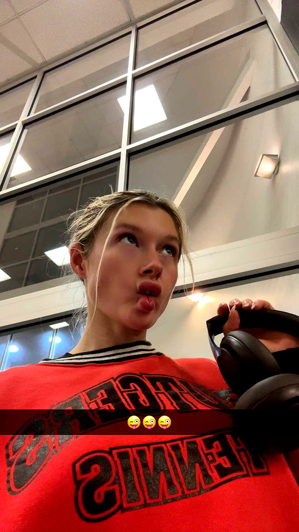 kylaayese image ~ Altpins